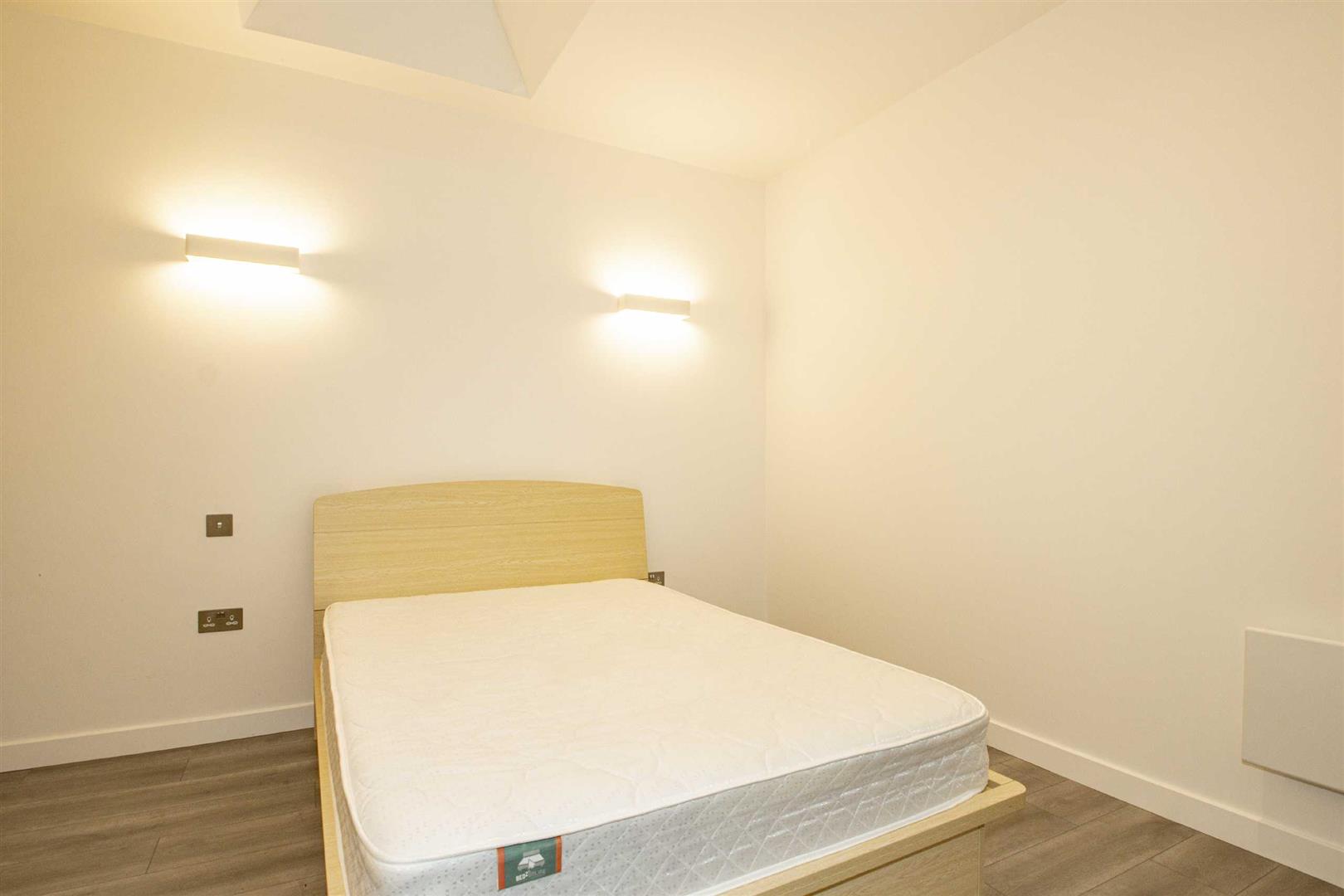 1 bed property in Capital Drive, Milton Keynes